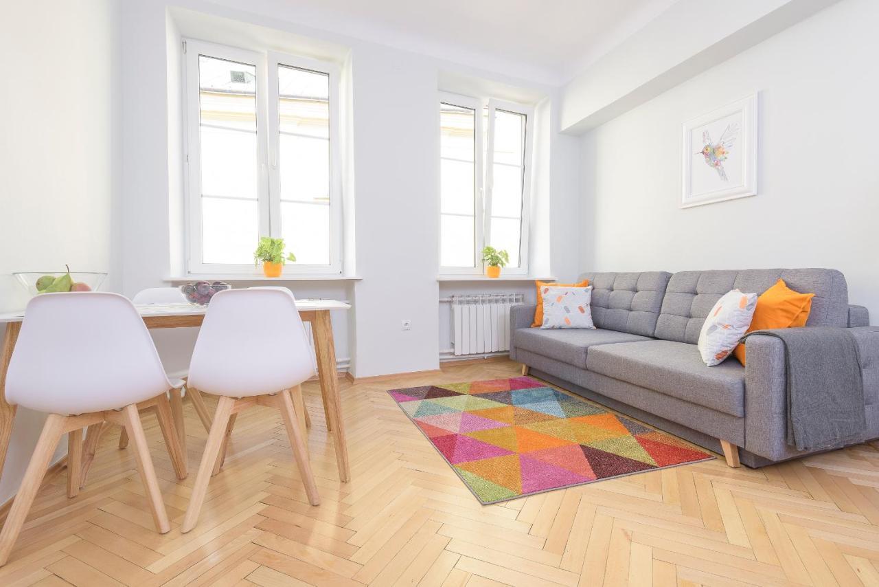 Bright And Modern Apartment In The Heart Of The Old And New Town ワルシャワ エクステリア 写真